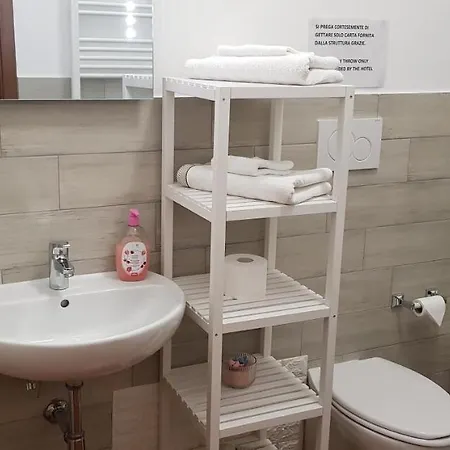 Superfast Alojamento de Acomodação e Pequeno-almoço 3*